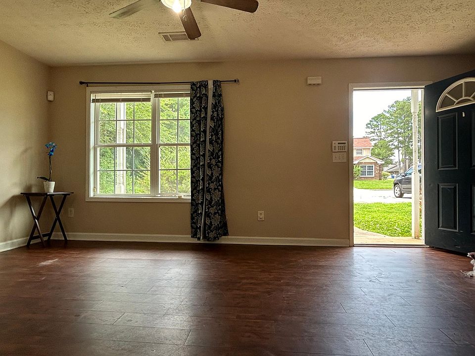 2109 Country Walk Way SE, Conyers, GA 30013 | Zillow