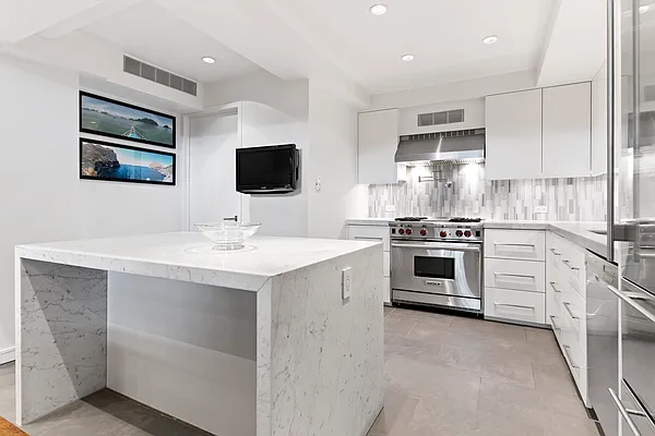 Sold by Douglas Elliman | media 3