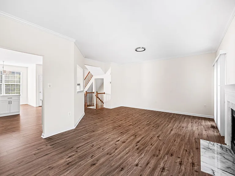 2902 Jessica Ct — Photo 16