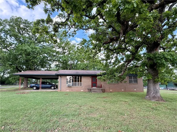 20 W Ellington St, Magazine, AR 72943