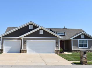 604 Willowbrook Way, O'Fallon, IL 62269