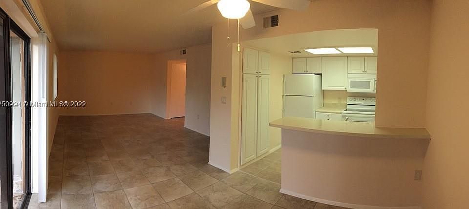 1st image of 3204 Coral Lake Dr #3204