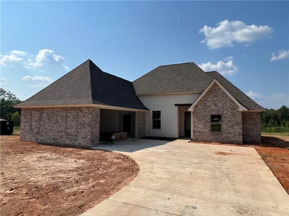 103 Madalyn Dr, Natchitoches, LA 71457