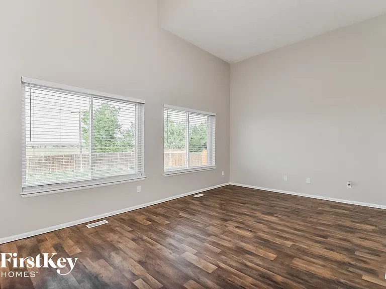 942 Square Dance Ln — Photo 13
