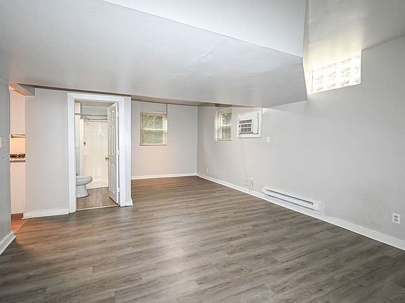 4th image of 872 Clifton Crest Ter #3