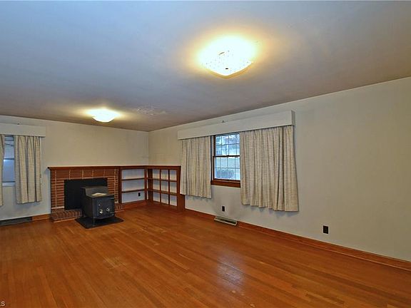 4th image of Jasper Ln