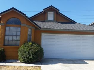 14744 Shadow Dr, Fontana, CA 92337