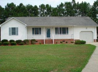 105 James Cir, Elizabeth City, NC 27909