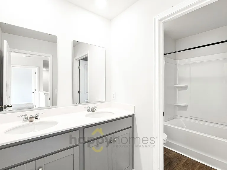 644 Ladywood Dr — Photo 17