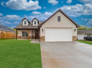 125 Vaughn Ln, Quinlan, TX 75474
