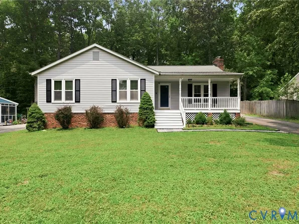 2954 Maplevale Rd, Chester, VA 23831