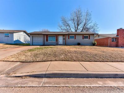 2508 Yorkshire Ave, Moore, OK, 73160