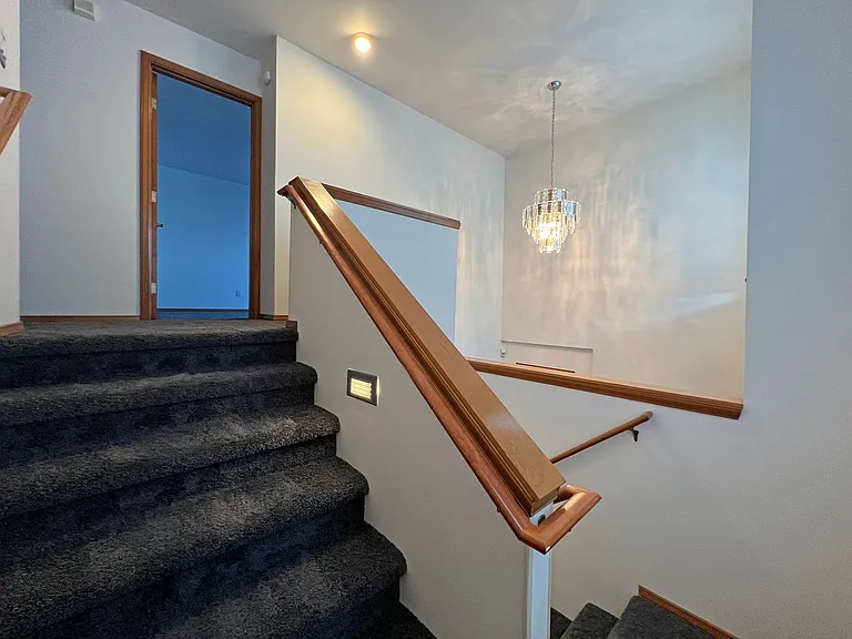 7512 Leif Ericson Dr — Photo 41