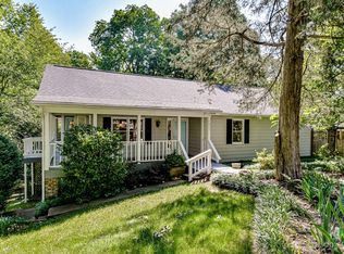 7017 Terrace Dr, Charlotte, NC 28211