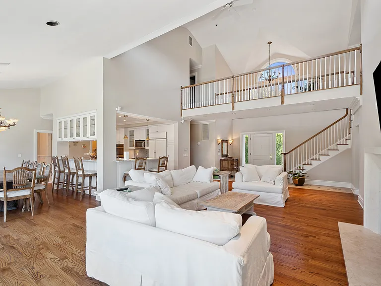 5 Goose Glen Ct — Photo 4