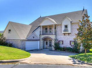 8917 S Maplewood Ave, Tulsa, OK 74137