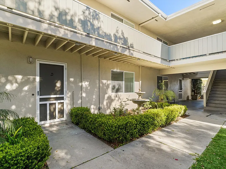 1223 Garden St #D — Photo 18