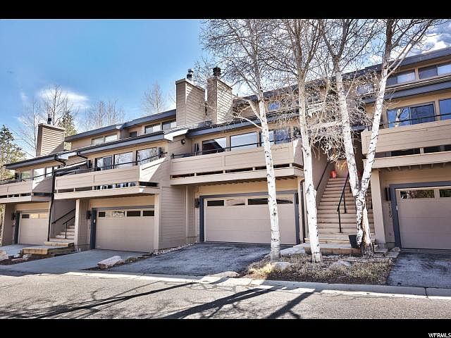 1st image of 2186 Fenchurch Dr #13