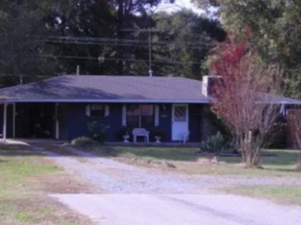 9904 63, Pine Bluff, AR 71603