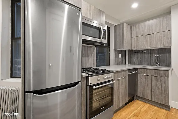 Rented by Citi Habitats | media 10