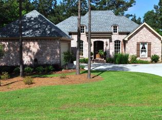 38 Carriage Parke Dr, Purvis, MS 39475