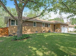 5801 June Ave N, Brooklyn Center, MN 55429