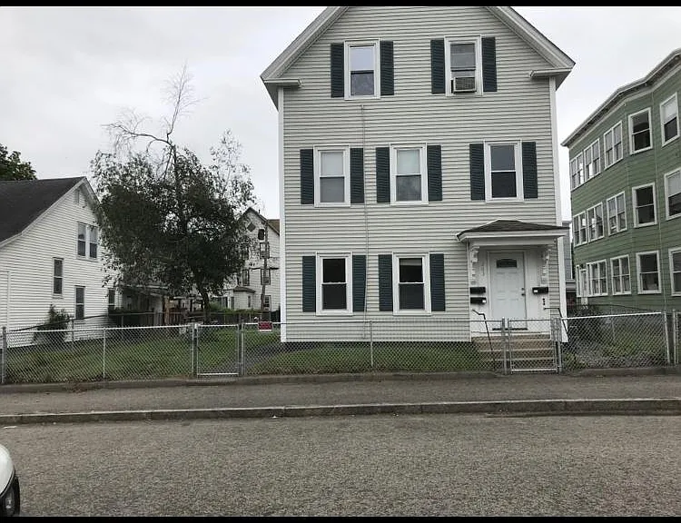 263 Green St #2 — Photo 6