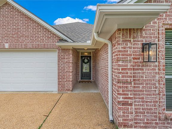 3rd image of 4400 Danby Ct
