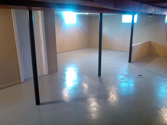 2nd image of 20467 Lesure St