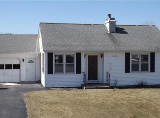 4676 Thilk Dr, Wilson, NY 14172