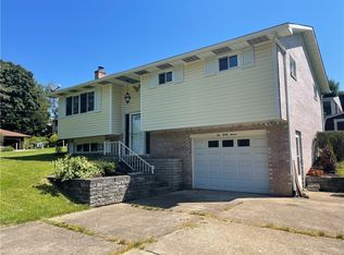 1047 Wainwright Dr, North Huntingdon, PA 15642