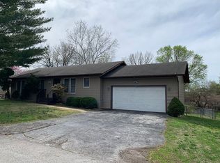 1508 E Sycamore St, Ozark, MO 65721