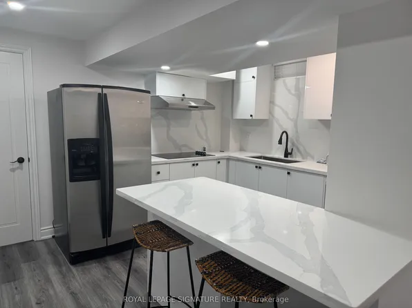 44 Isabella St #Basement, Markham, ON L3R 5C9
