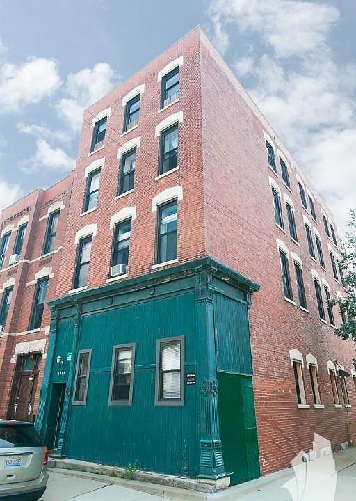 1st image of 1327 W Erie St APT 2A