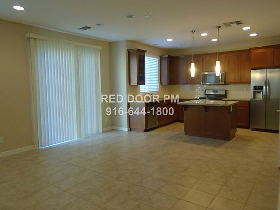 5th image of 1153 Oakbriar Cir