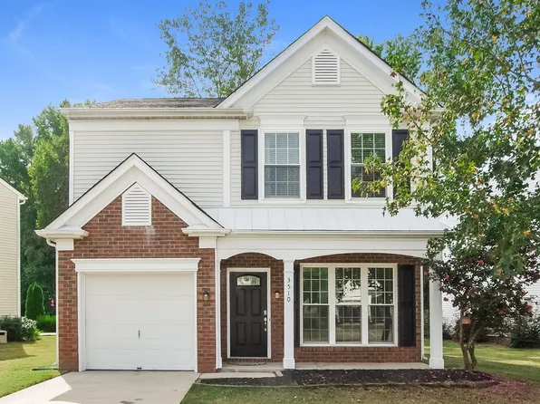 3510 Laurenhurst Ln, Charlotte, NC 28270