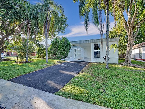 2nd image of 7005 NW 79th Street