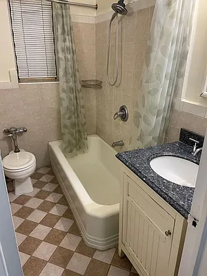 Rented by Apartment Luxe Realty Group, Inc | media 25