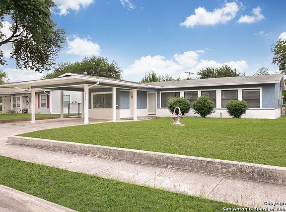 2nd image of 315 Storeywood Dr