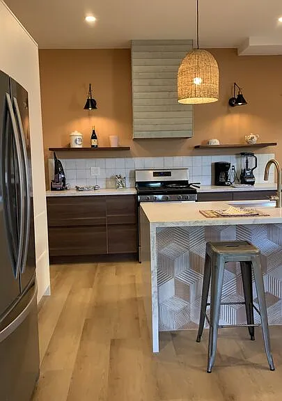 400 N Avenue 66 — Photo 13
