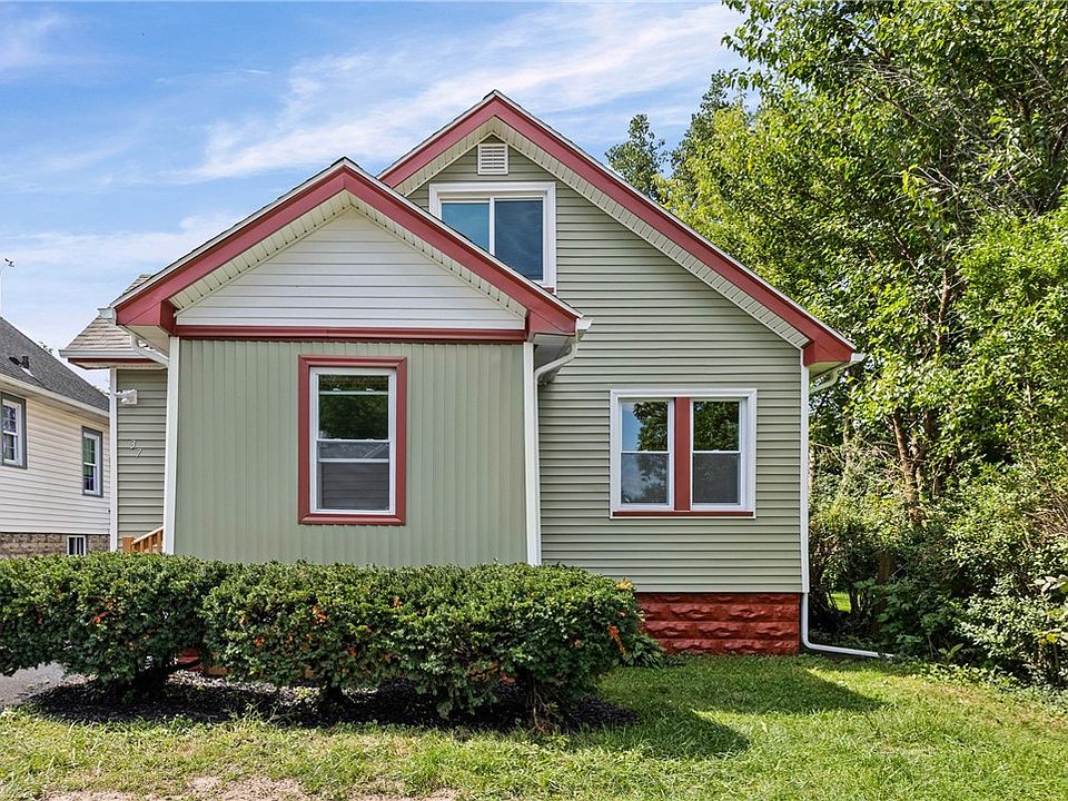 1st image of 37 Glenora Dr