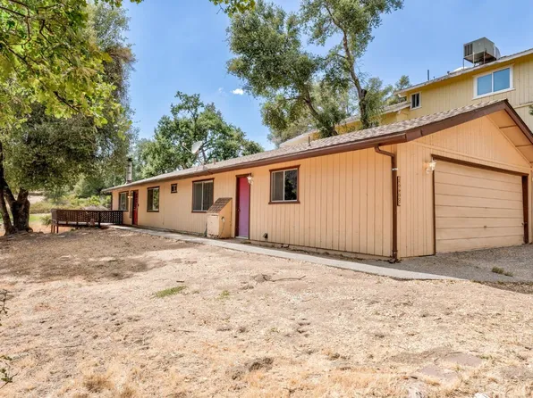 40608 Goldside Dr, Oakhurst, CA 93644