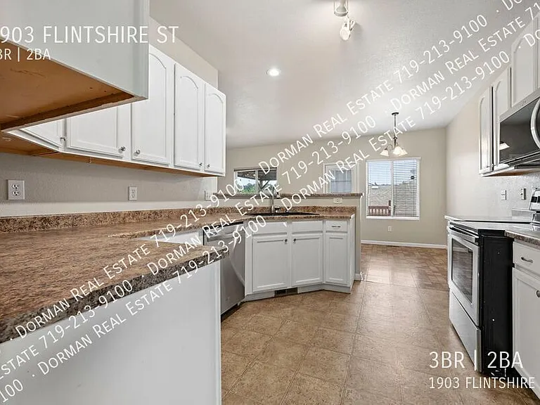 1903 Flintshire St — Photo 2