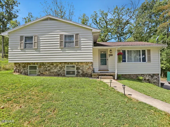 530 Hill St S, Williamsport, PA 17702