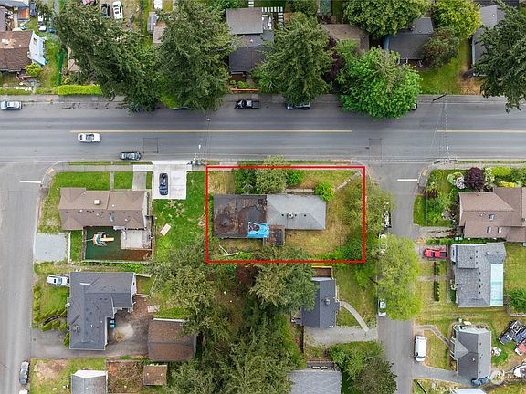 4th image of 23906 56th Avenue W