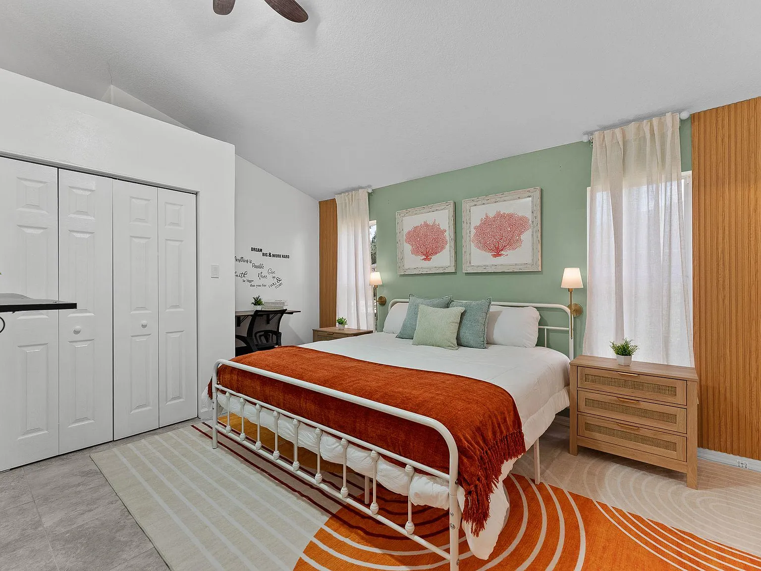 4 bed, 2.0 bath, 1964 sqft, $1,139 — Photo 3