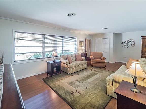 4th image of 8810 SE 157th Pl