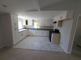 10544 Hillhaven Ave, Tujunga, CA 91042
