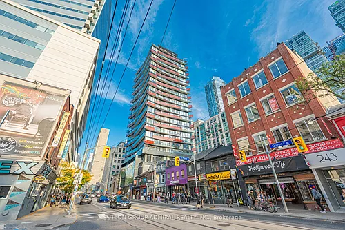 215 Queen St W Photo 1 215 Queen St W Photo 1