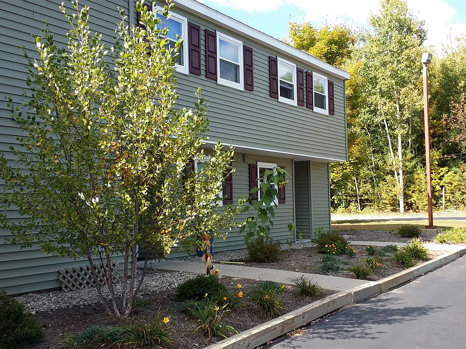 19 Sanford St #15B